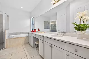 11572 Stonecreek Cir, Fort Myers, FL 33913 - Photo 14