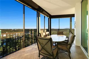 455 Cove Tower Dr, Naples, FL 34110 - Photo 32