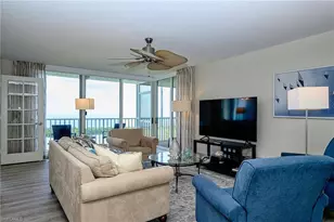 5550 Heron Point Dr, Naples, FL 34108 - Photo 10
