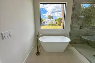 2464 Florida Ave, Naples, FL 34112 - Photo 32