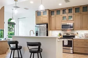 9077 Capistrano St N, Naples, FL 34113 - Photo 12