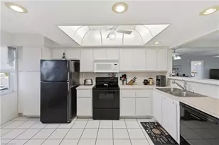 118 Gledhill Ct, Fort Myers, FL 33919 - Photo 8