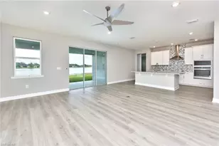 2066 Grove Dr, Naples, FL 34120 - Photo 6