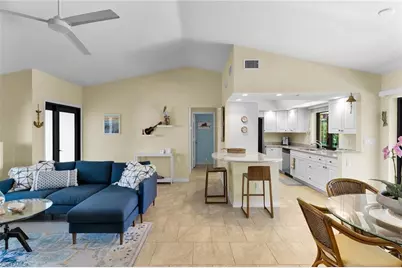 1035 Admiralty Ct, Marco Island, FL 34145 - Photo 10