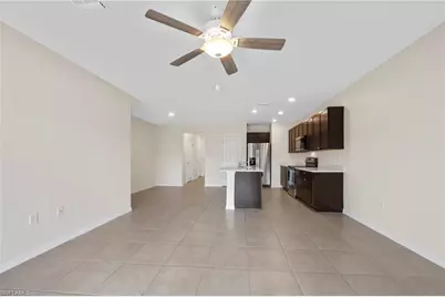 15484 Wildflower Cir, Naples, FL 34119 - Photo 4