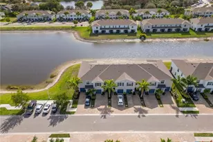 15484 Wildflower Cir, Naples, FL 34119 - Photo 22