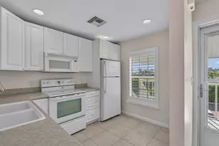 681 W Elkcam Cir, Marco Island, FL 34145 - Photo 2
