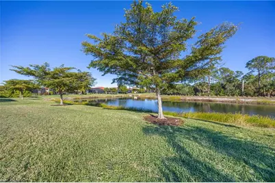 1564 Vizcaya Ln, Naples, FL 34113 - Photo 24