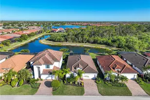 1564 Vizcaya Ln, Naples, FL 34113 - Photo 2