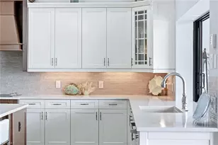 12396 Wisteria Dr, Naples, FL 34120 - Photo 30