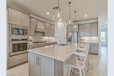 16848 Harlequin Ct, Punta Gorda, FL 33982 - Photo 4