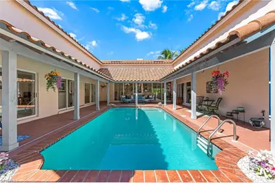 1930 Blackstone Cir, Naples, FL 34109 - Photo 20