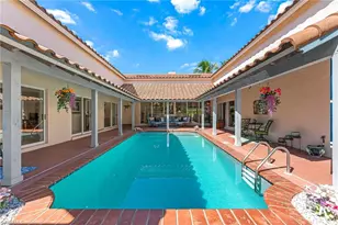 1930 Blackstone Cir, Naples, FL 34109 - Photo 20