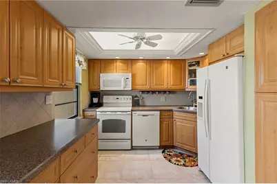 1121 S Collier Blvd #F 101, Marco Island, FL 34145 - Photo 12