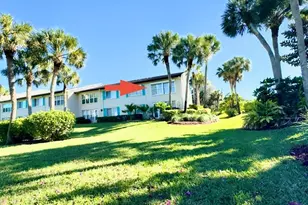 4140 Looking Glass Ln, Naples, FL 34112 - Photo 6