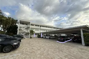 408 Broad Ave S, Naples, FL 34102 - Photo 14