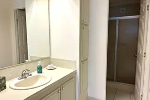 347 Mariner Dr, North Port, FL 34287 - Photo 4