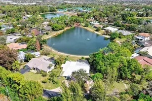 740 Bald Eagle Dr, Naples, FL 34105 - Photo 44