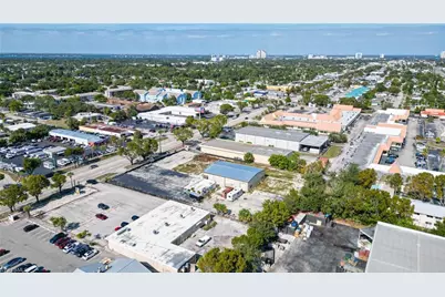 3671 Fowler St, Fort Myers, FL 33901 - Photo 14