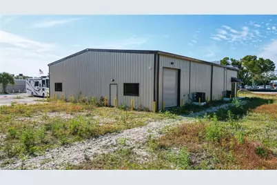 3671 Fowler St, Fort Myers, FL 33901 - Photo 10