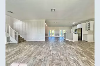 11380 Trinity Pl, Naples, FL 34114 - Photo 6