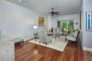 754 Vistana Cir, Naples, FL 34119 - Photo 2