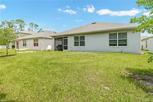 742 Hadley Pl W, Naples, FL 34104 - Photo 22