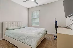 742 Hadley Pl W, Naples, FL 34104 - Photo 16