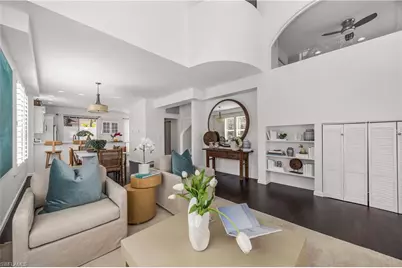 980 5th St S, Naples, FL 34102 - Photo 2