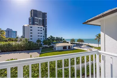 70 Seagate Dr, Naples, FL 34103 - Photo 18