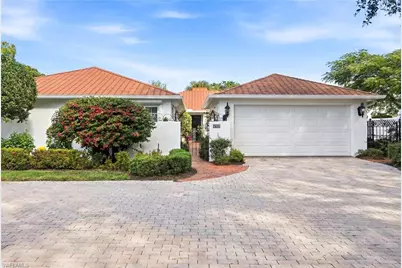 300 Bald Eagle Dr #1, Naples, FL 34105 - Photo 2
