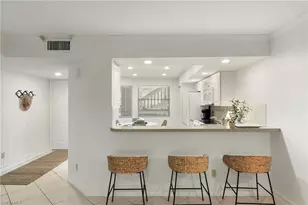 614 Wiggins Bay Dr, Naples, FL 34110 - Photo 6