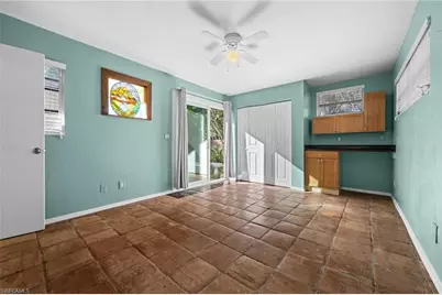 715 10th St N, Naples, FL 34102 - Photo 22