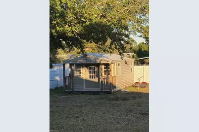 1016 Cleveland Ave, Lehigh Acres, FL 33972 - Photo 2