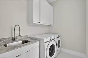 563 15th St NW, Naples, FL 34120 - Photo 24