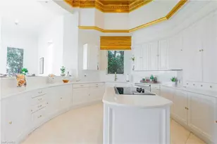6599 Glen Arbor Way, Naples, FL 34119 - Photo 14