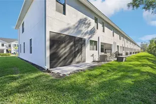 3089 Juniper Wy, Naples, FL 34112 - Photo 26