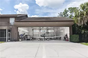 4060 Skyway Dr, Naples, FL 34112 - Photo 10