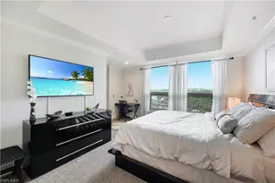 9123 Strada Pl, Naples, FL 34108 - Photo 16