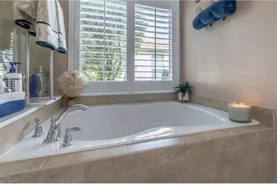 8631 Palermo Ct, Naples, FL 34114 - Photo 22