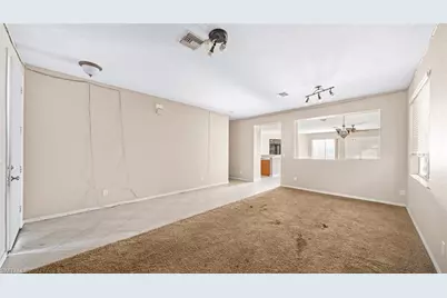 1113 NE 7th Ave, Cape Coral, FL 33909 - Photo 4