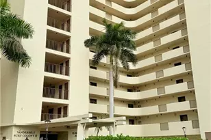 15 Bluebill Ave, Naples, FL 34108 - Photo 16