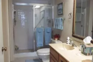 15 Bluebill Ave, Naples, FL 34108 - Photo 8