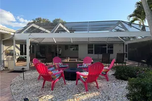 695 Regatta Rd S, Naples, FL 34103 - Photo 14