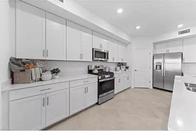 16556 Kingwood Lane #34-102, Punta Gorda, FL 33982 - Photo 8