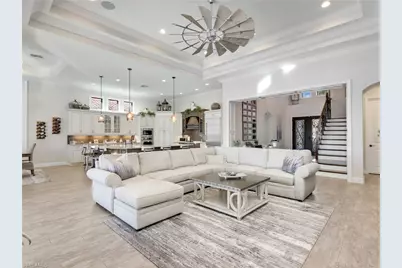 12757 Dundee Ln, Naples, FL 34120 - Photo 10