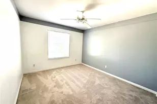 10590 Landau Ln, Bonita Springs, FL 34135 - Photo 32