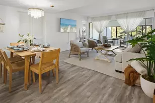 975 Palm View Dr, Naples, FL 34110 - Photo 2