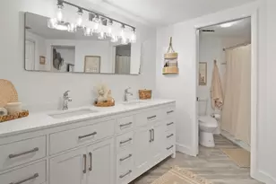 975 Palm View Dr, Naples, FL 34110 - Photo 8