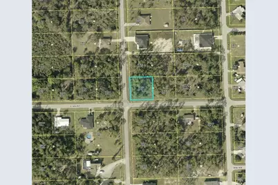 2101 E 9th St, Lehigh Acres, FL 33936 - Photo 1